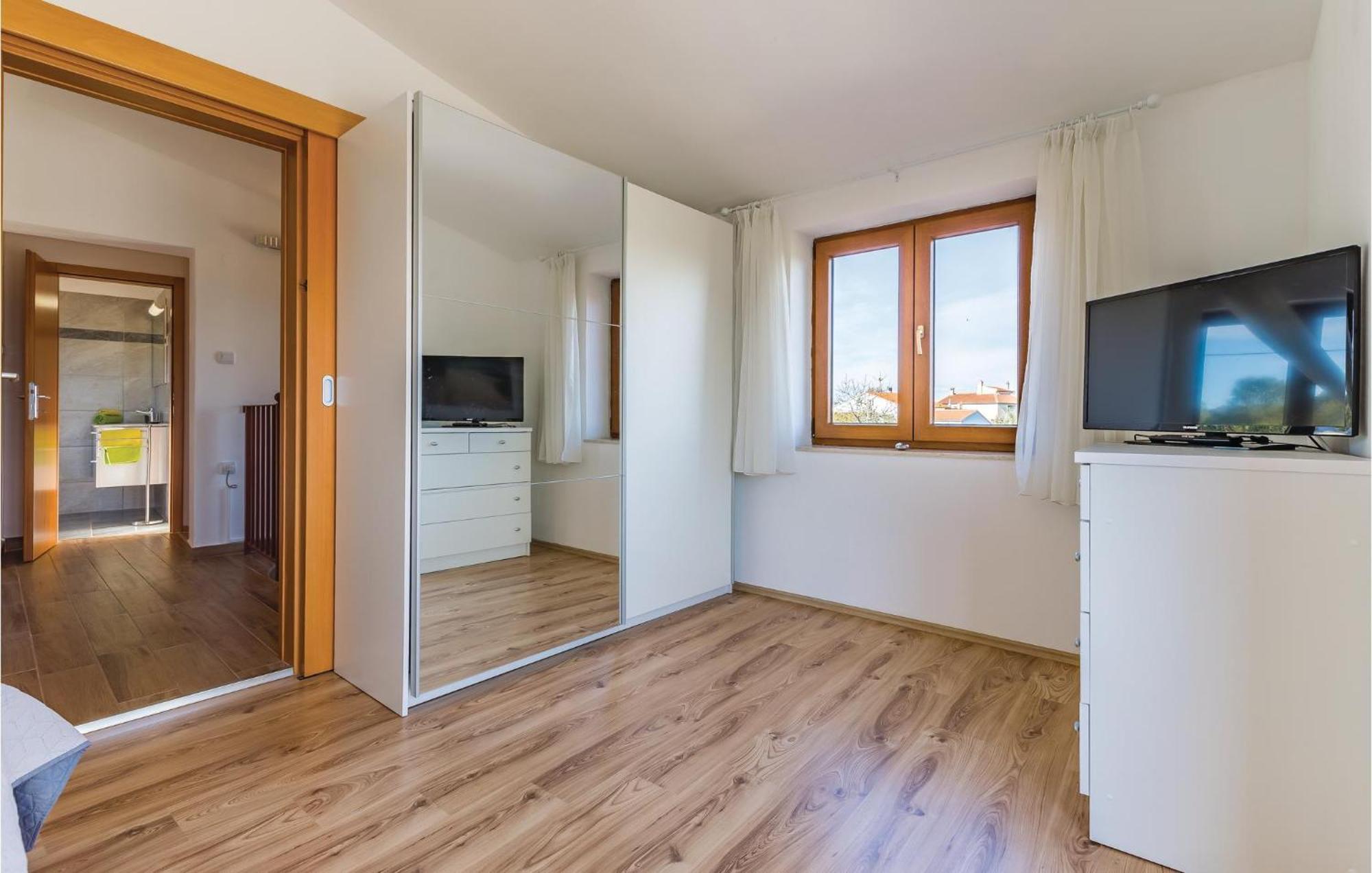 Amazing In With Wifi Apartment *