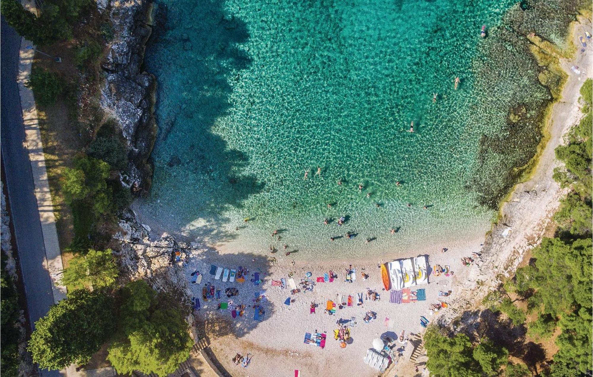 Amazing In With Wifi Pula
